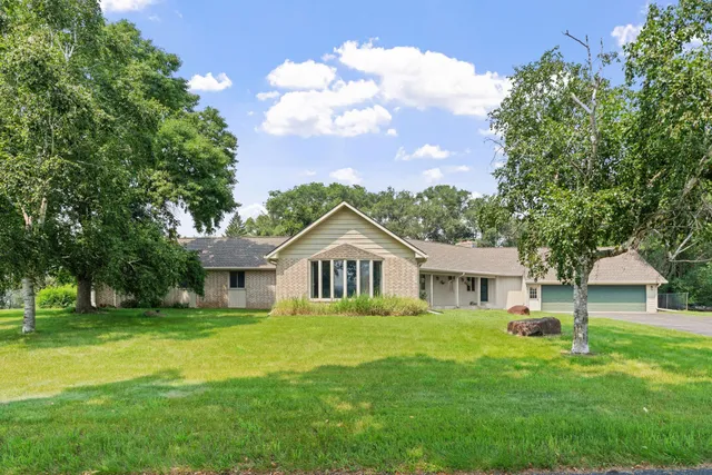 $749,900 | 13200 Henning Circle Northeast, Prior Lake, MN 55372