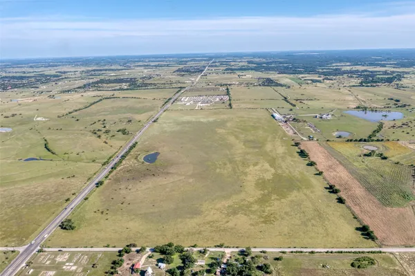 $1,119,000 | 183 Briggs Tx 76527, Bertram, TX 78605