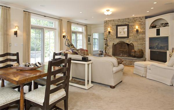 262 Winter Street Weston, MA 02493 - Photo 7 of 16