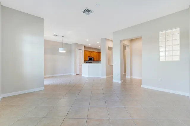 $3,200 | 881 Marina Del Ray Lane, Unit 1, West Palm Beach, FL 33401