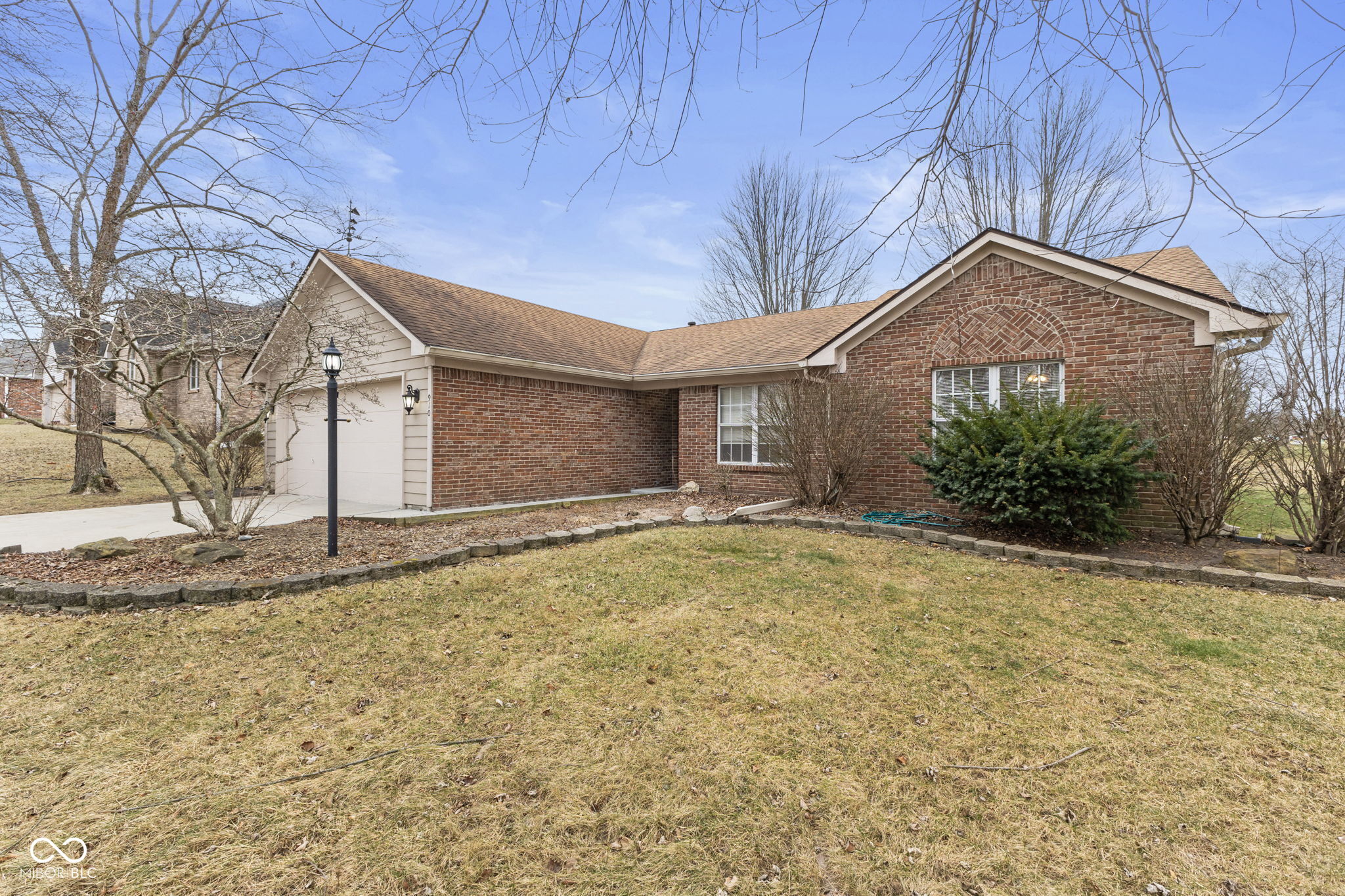 910 North Buck Creek Road Greenfield, IN 46140 - Photo 2 of 29