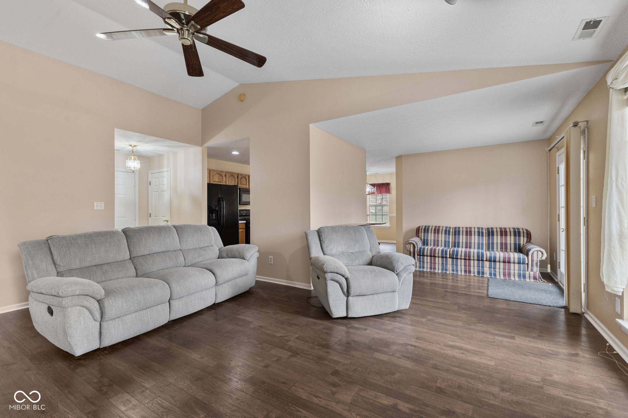 910 North Buck Creek Road Greenfield, IN 46140 - Photo 5 of 29