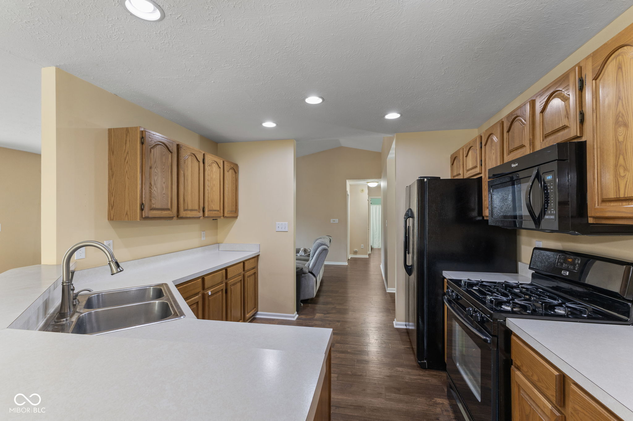 910 North Buck Creek Road Greenfield, IN 46140 - Photo 8 of 29