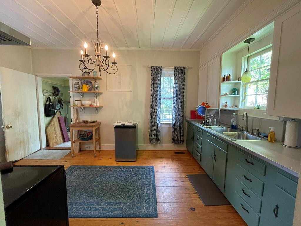 5523 North Road Orangeburg, SC 29118 - Photo 20 of 46 Kitchen