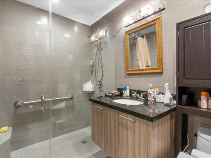 $790,000 | 8840 Southwest 50th Terrace, Miami, FL 33165