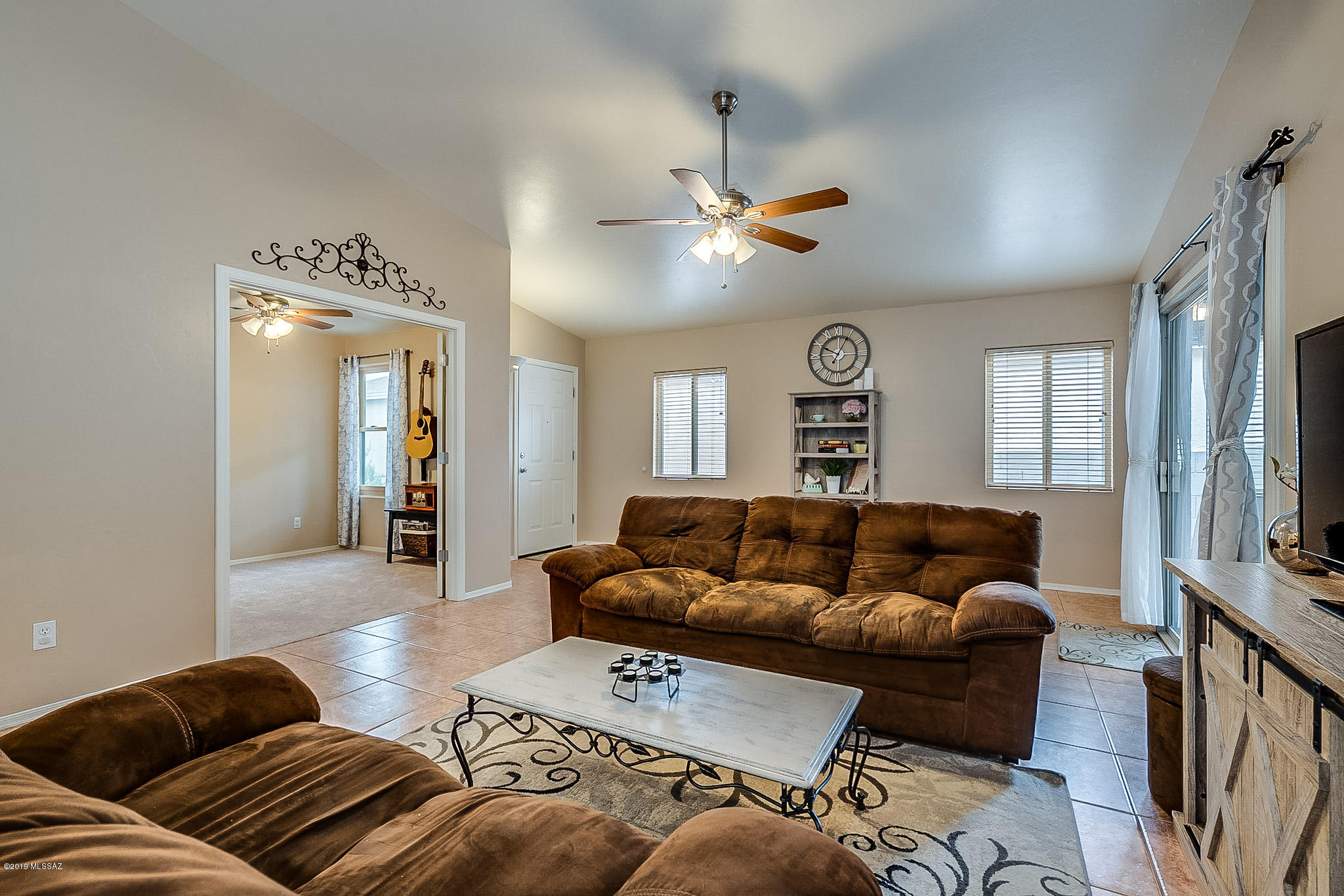 8329 South Bainbridge Road Tucson, AZ 85747 - Photo 9 of 42