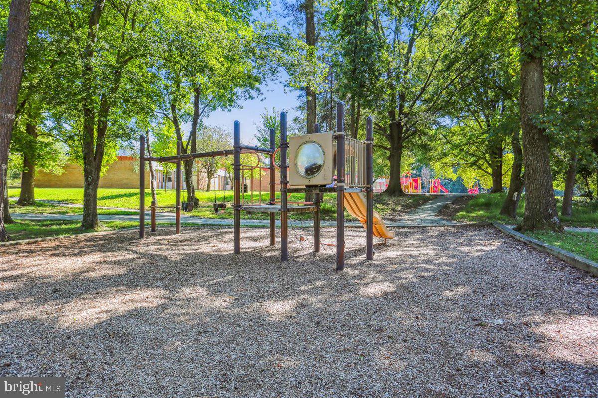 2709 Fenimore Road Silver Spring, MD 20902 - Photo 37 of 41
