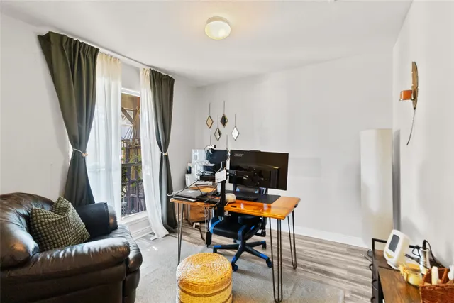 $2,400 | 615 Ashlen Drive, Houston, TX 77073