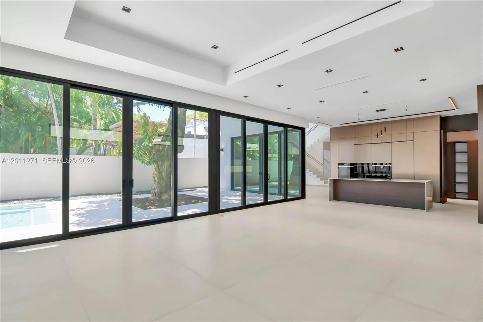 125 Southwest 29th Road Miami, FL 33129 - Photo 35 of 69