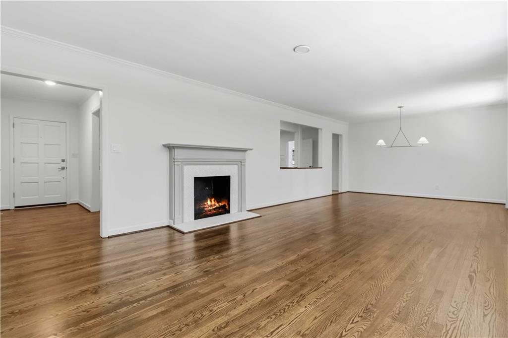 6748 Brandon Mill Road Northwest Sandy Springs, GA 30328 - Photo 6 of 43 Gallery Image 6