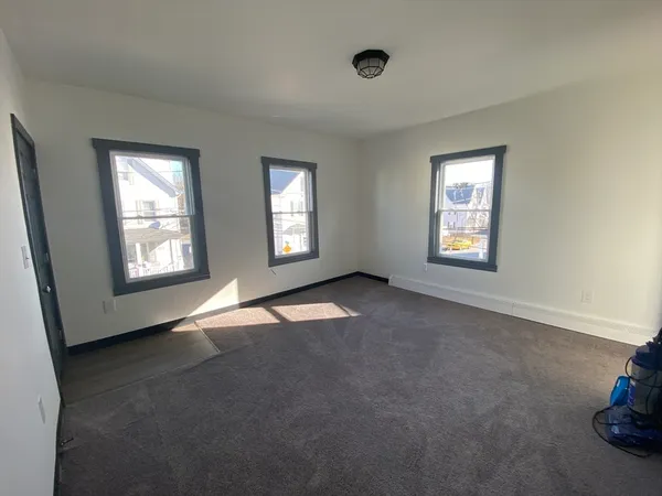 $1,675 | 24 Church Street, Unit 2, Taunton, MA 02780