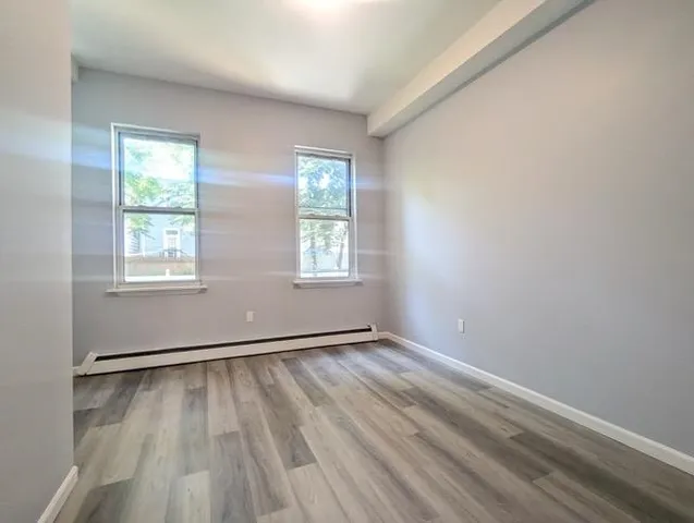 $1,650 | 205 Webster Avenue, Unit 1R, Jersey City, NJ 07307