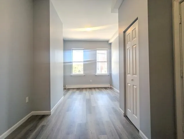 $1,650 | 205 Webster Avenue, Unit 1R, Jersey City, NJ 07307