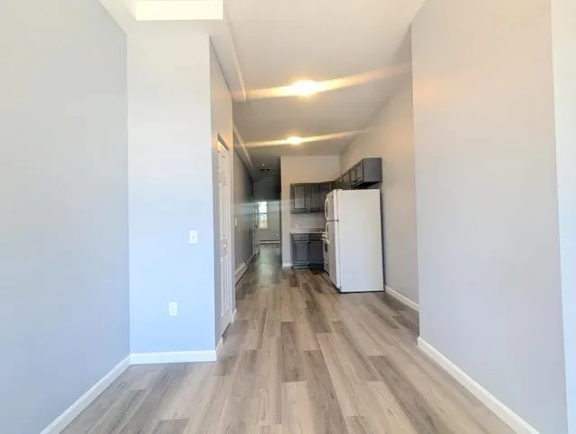 $1,650 | 205 Webster Avenue, Unit 1R, Jersey City, NJ 07307