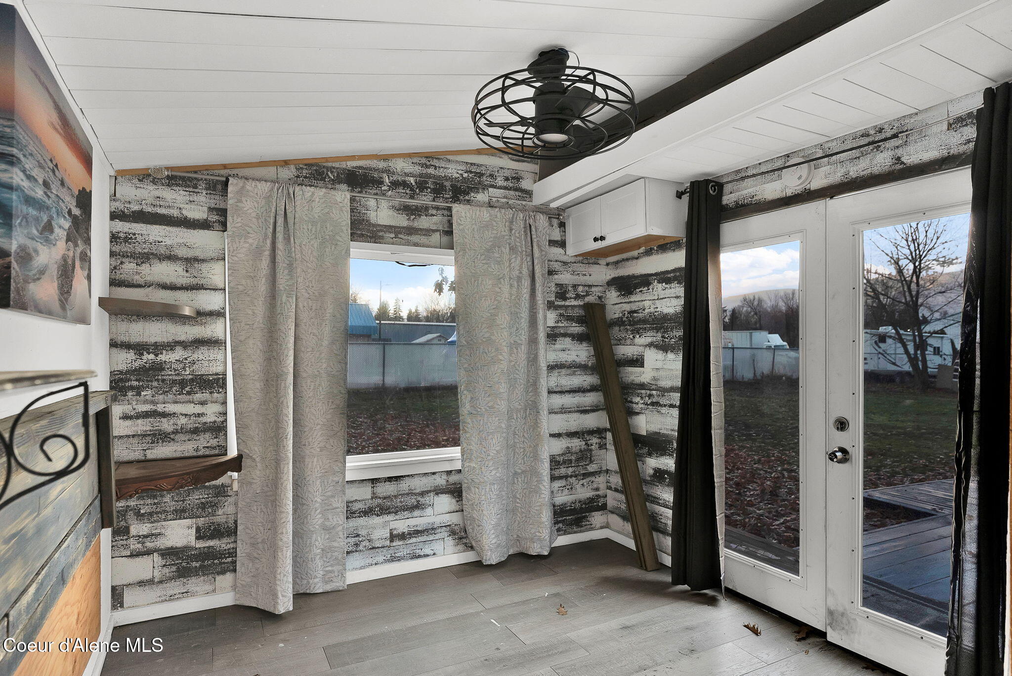 1215 North 1st Street Coeur D'Alene, ID 83814 - Photo 8 of 54 8-web-or-mls-SkyLight - Stacy-29