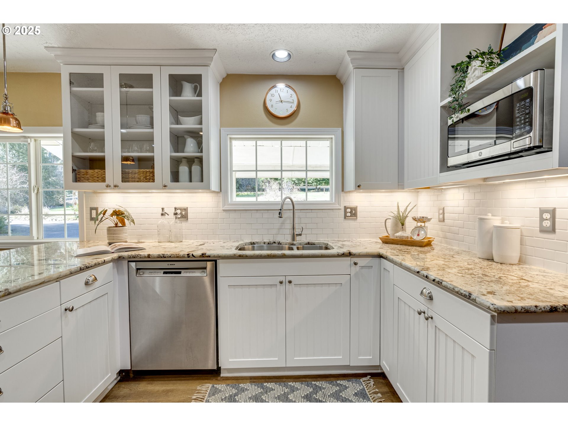 17029 South Outlook Road Oregon City, OR 97045 - Photo 16 of 48 Gallery Image 16