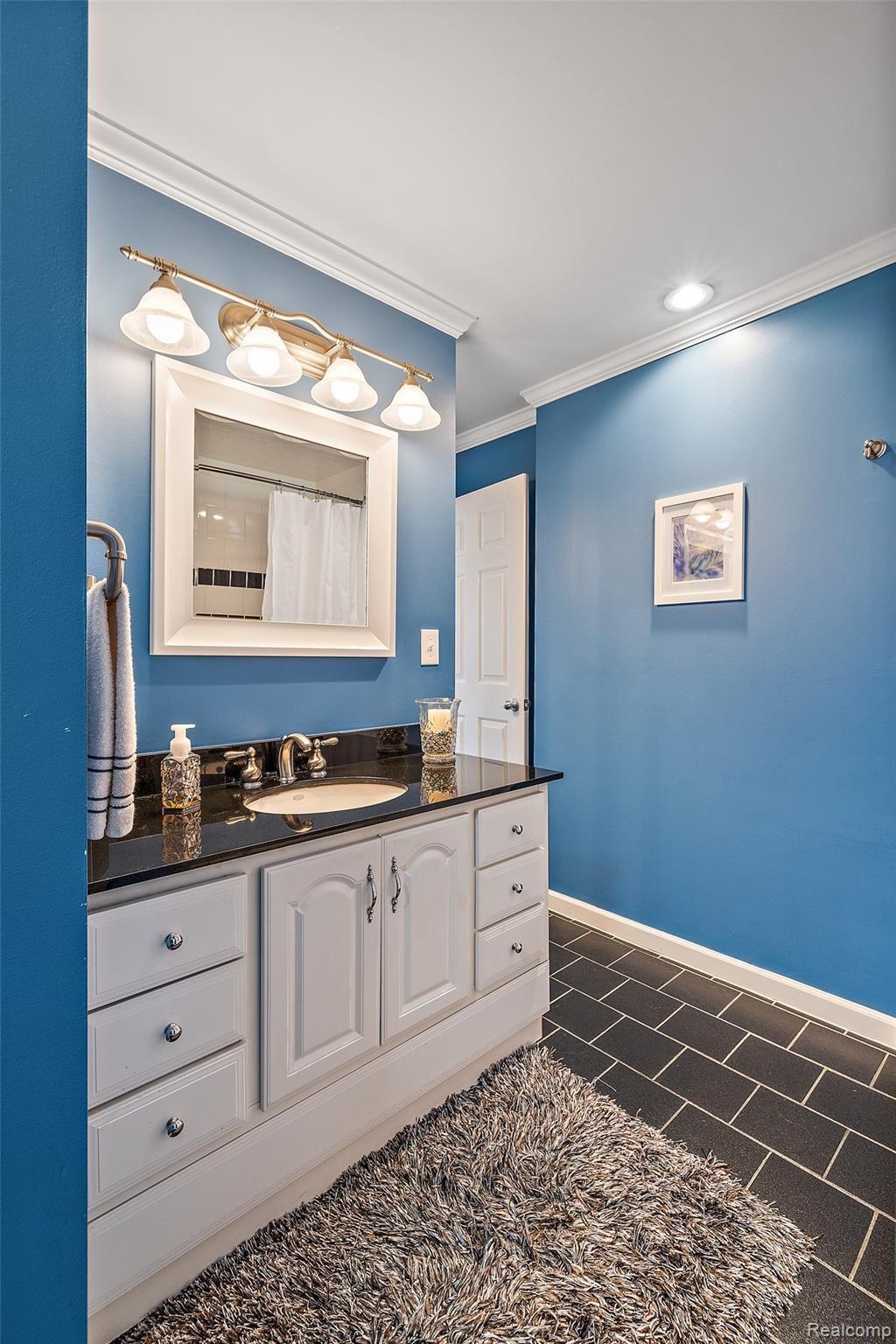 2392 Columbia Road Berkley, MI 48072 - Photo 33 of 55 2392 Columbia Rd-33.jpg