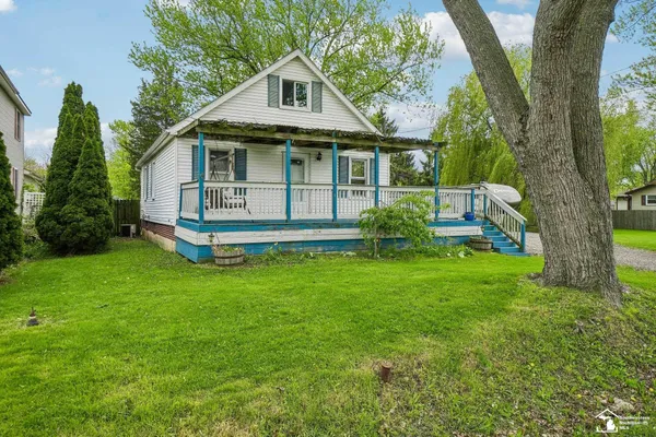 $179,900 | 13752 Laplaisance Road, Monroe, MI 48161