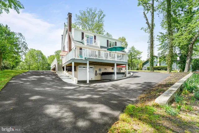 $1,400,000 | 15 Sunset Drive, North East, MD 21901