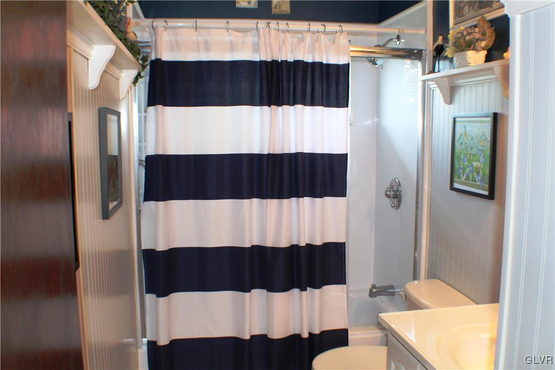3940 Rutland Road Bethlehem, PA 18020 - Photo 6 of 27 Bath-fitters overhauled the bathroom not long ago.