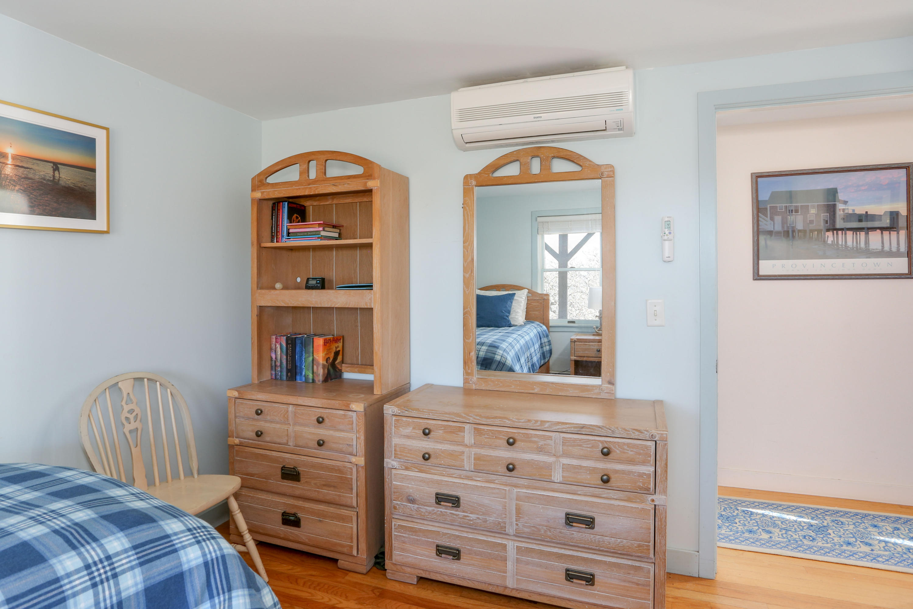 1105 Cahoon Hollow Road Wellfleet, MA 02667 - Photo 21 of 30 1105CahLR-21