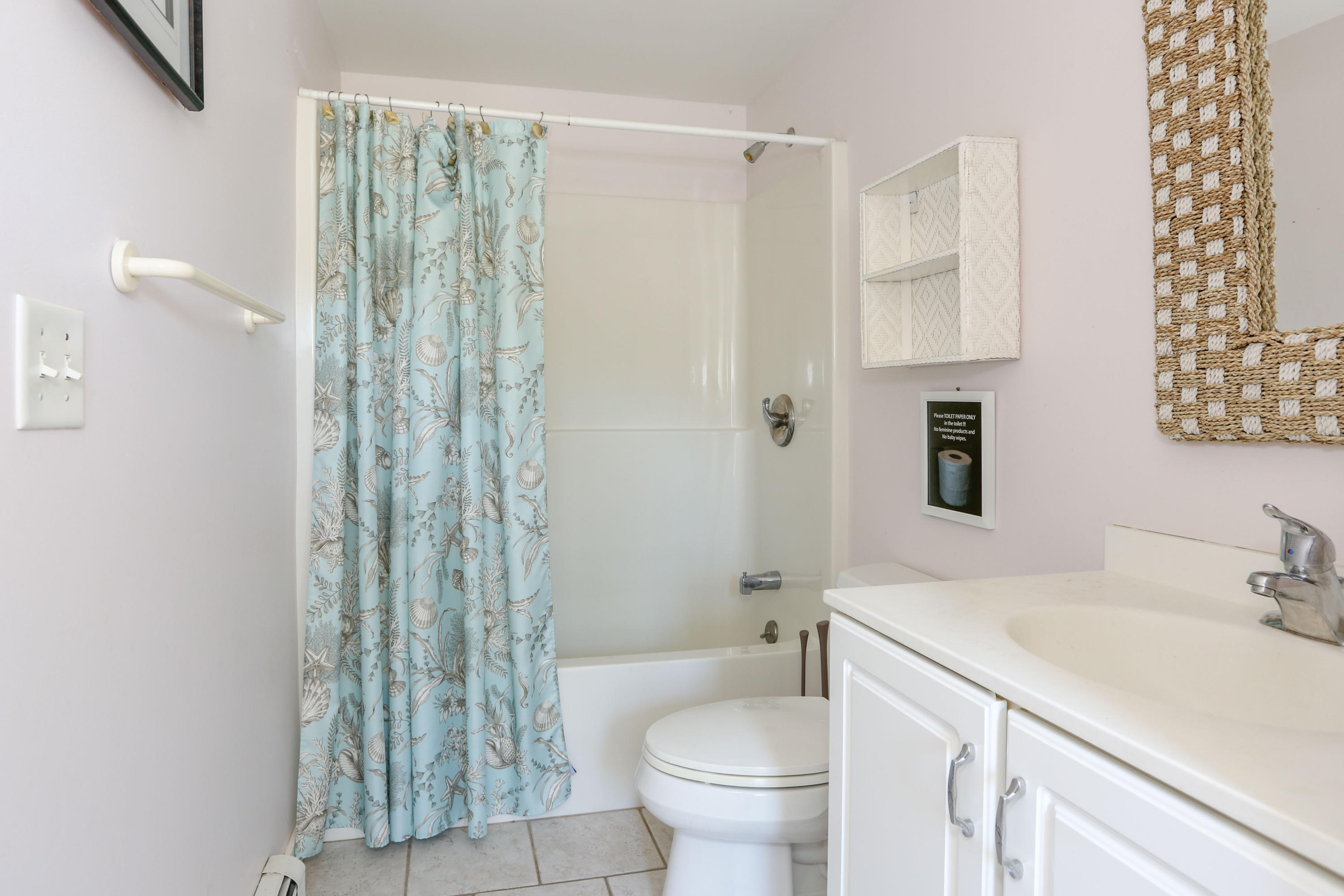1105 Cahoon Hollow Road Wellfleet, MA 02667 - Photo 26 of 30 1105CahLR-19