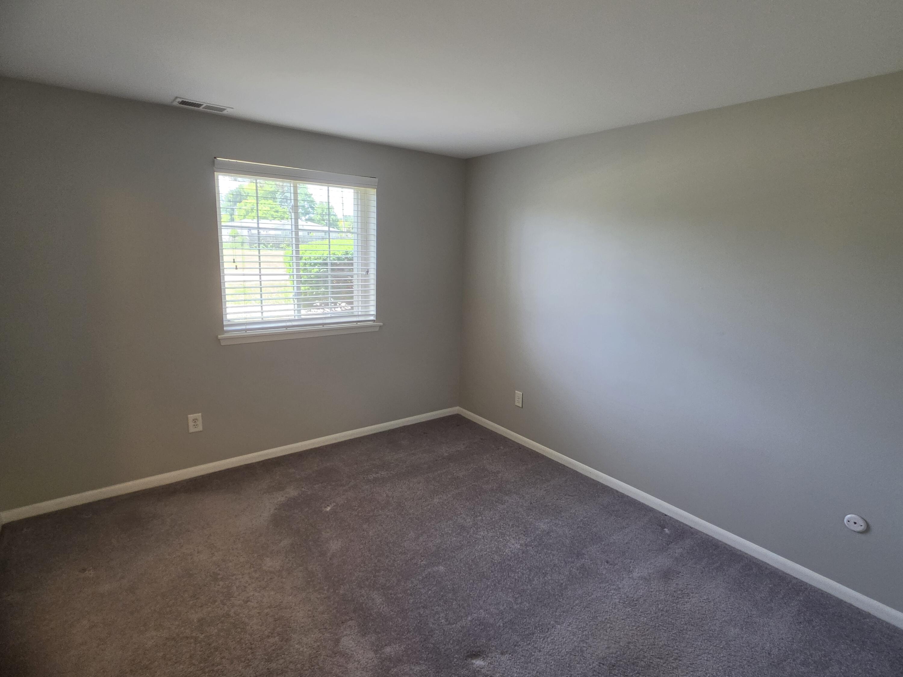 45290 Keding Street Utica, MI 48317 - Photo 11 of 24 9