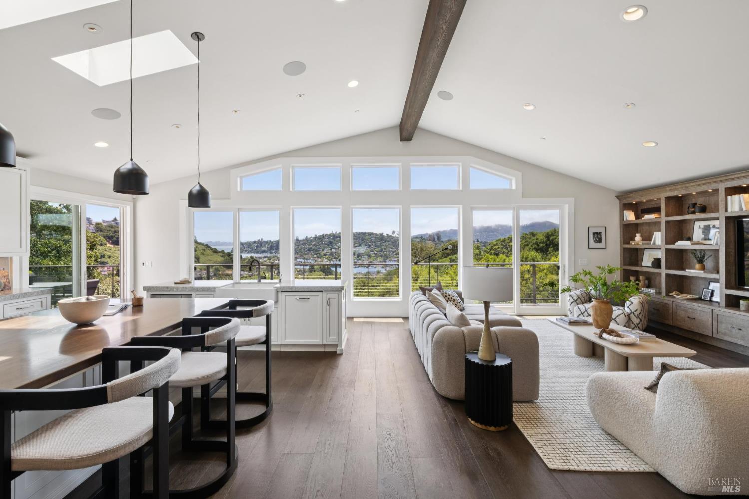 123 Round Hill Road Tiburon, CA 94920 - Photo 1 of 1 Gallery Image 1