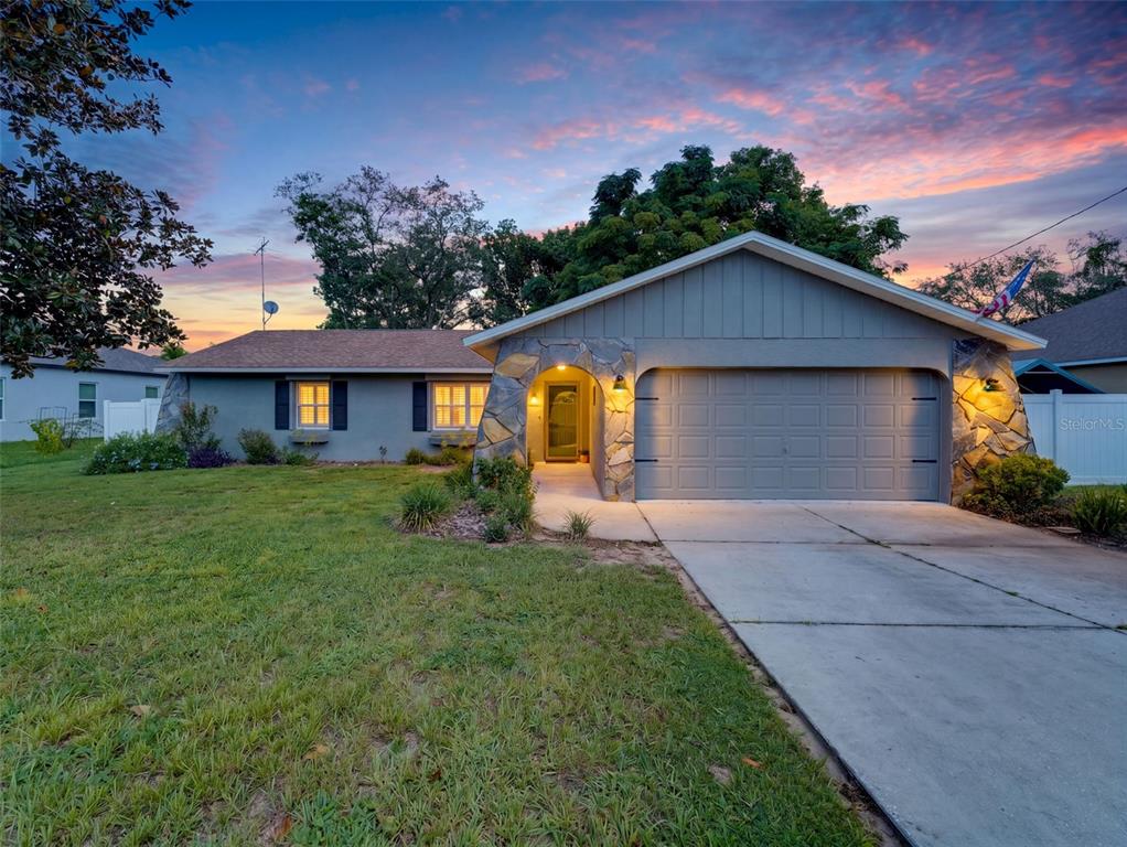 11113 Norvell Road Spring Hill, FL 34608 - Photo 10 of 64 Gallery Image 10