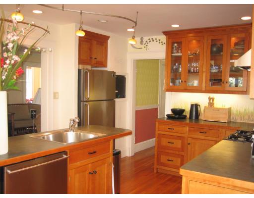 60 Hurd Road Belmont, MA 02478 - Photo 3 of 12 Gallery Image 3