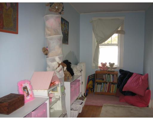 60 Hurd Road Belmont, MA 02478 - Photo 8 of 12 Gallery Image 8