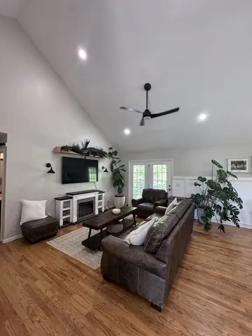 $686,000 | 3310 Dog Branch Road, Prospect, TN 38477