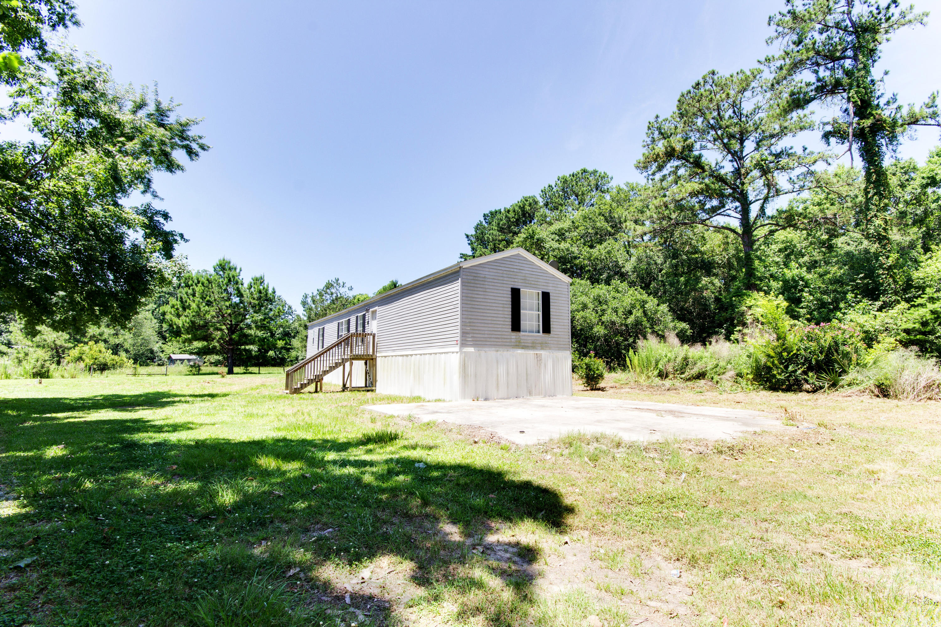 7678 Toogoodoo Road Meggett, SC 29449 - Photo 3 of 10 3