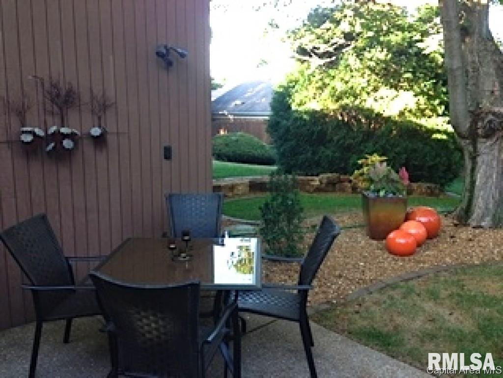 8 Washington Place Springfield, IL 62702 - Photo 10 of 13