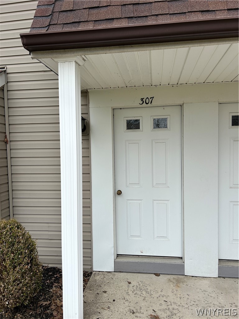 307 South Cayuga Road Amherst, NY 14221 - Photo 2 of 26