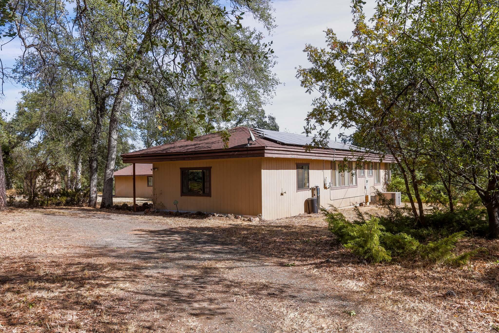 10453 Deschutes Road Palo Cedro, CA 96073 - Photo 31 of 58 DA2P6058-HDR