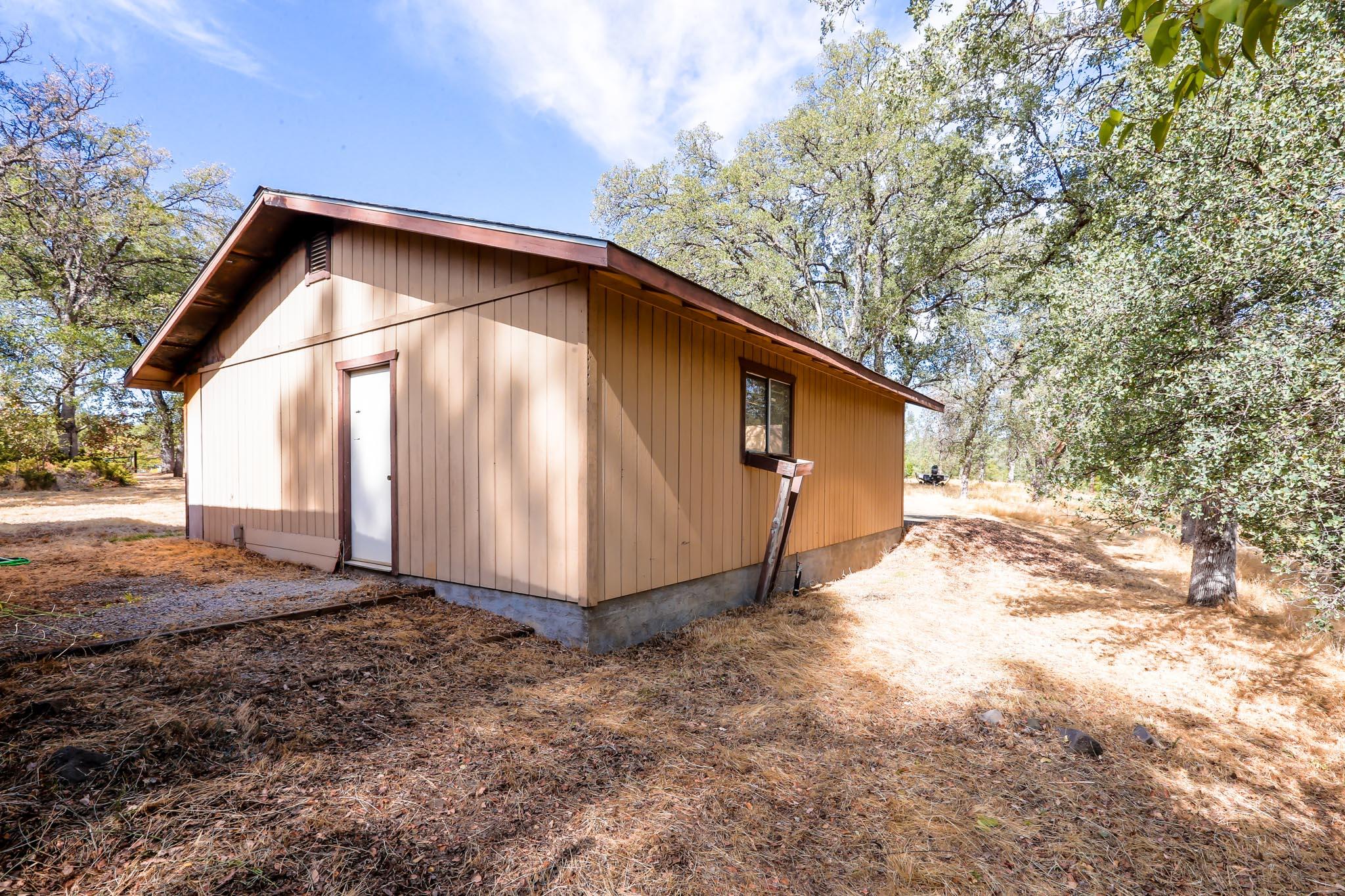 10453 Deschutes Road Palo Cedro, CA 96073 - Photo 36 of 58 DA2P6085-HDR
