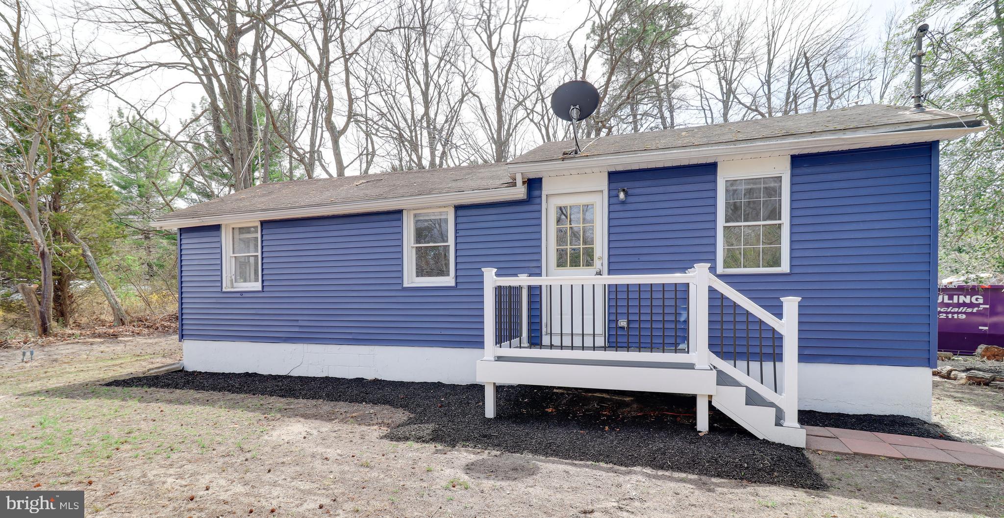 519 Back Neck Road Bridgeton, NJ 08302 - Photo 2 of 12 a front view of a house with a yard