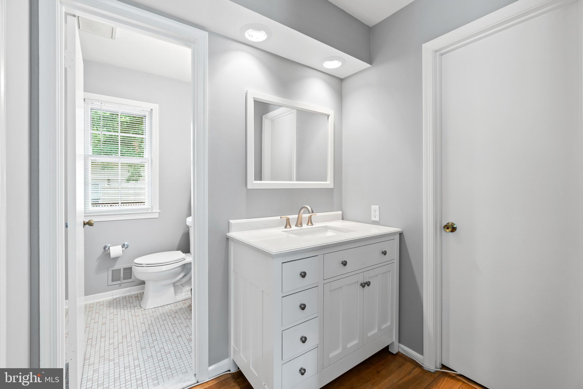 6726 Bellamy Avenue Springfield, VA 22152 - Photo 19 of 38 Gallery Image 19