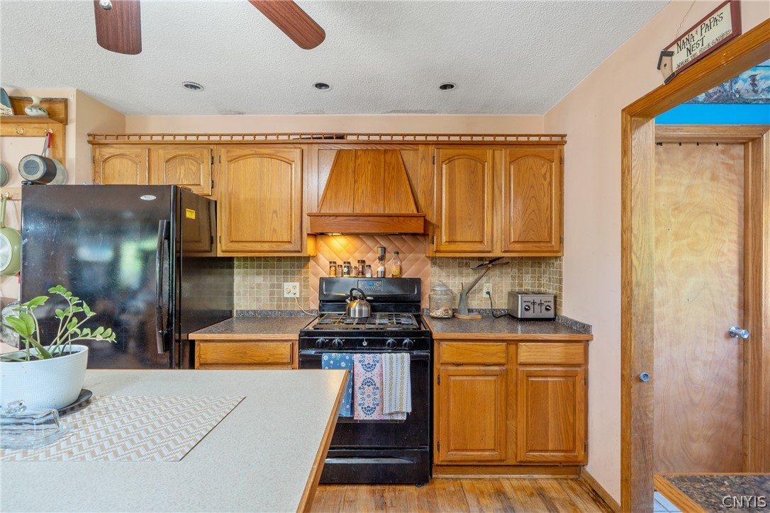 4735 Grange Road Clay, NY 13041 - Photo 16 of 44