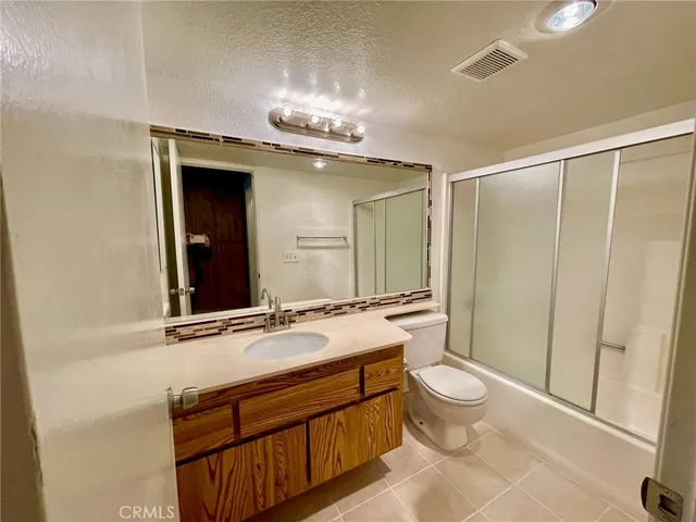 $2,300 | 20702 El Toro, Unit 394, Lake Forest, CA 92630