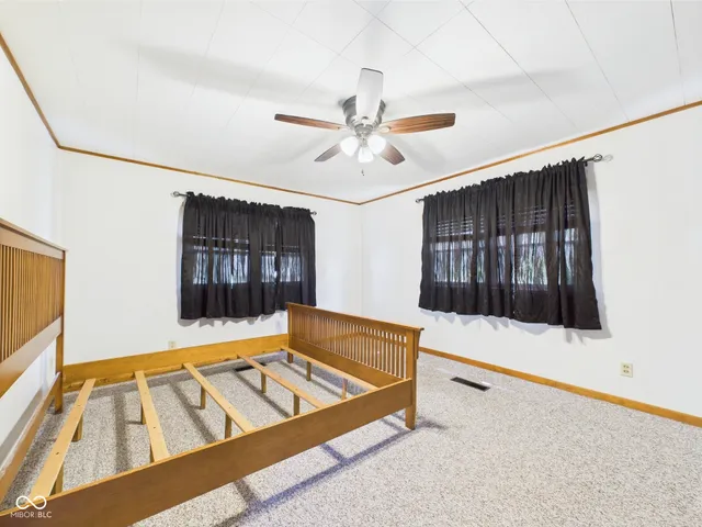 $310,000 | 238 South Jefferson Street, Pendleton, IN 46064