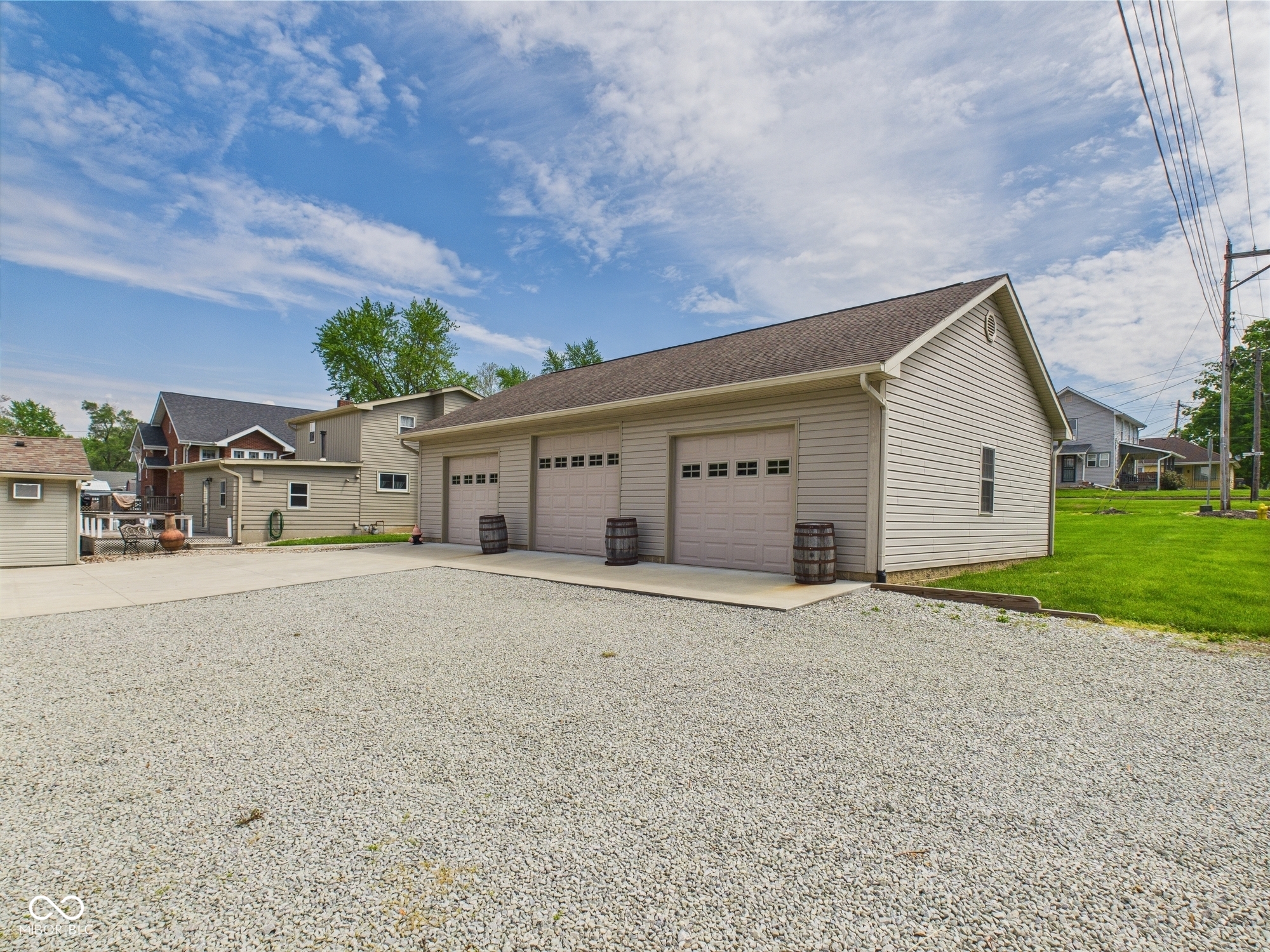 238 South Jefferson Street Pendleton, IN 46064 - Photo 2 of 31