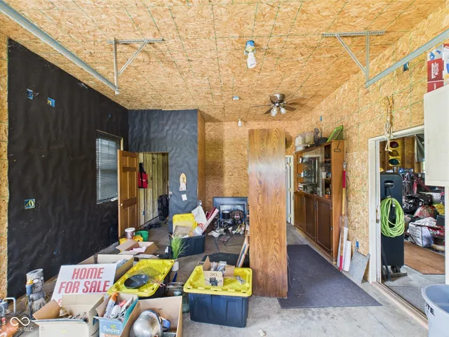 $310,000 | 238 South Jefferson Street, Pendleton, IN 46064