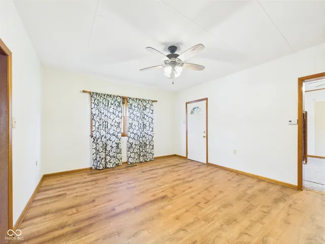 $310,000 | 238 South Jefferson Street, Pendleton, IN 46064