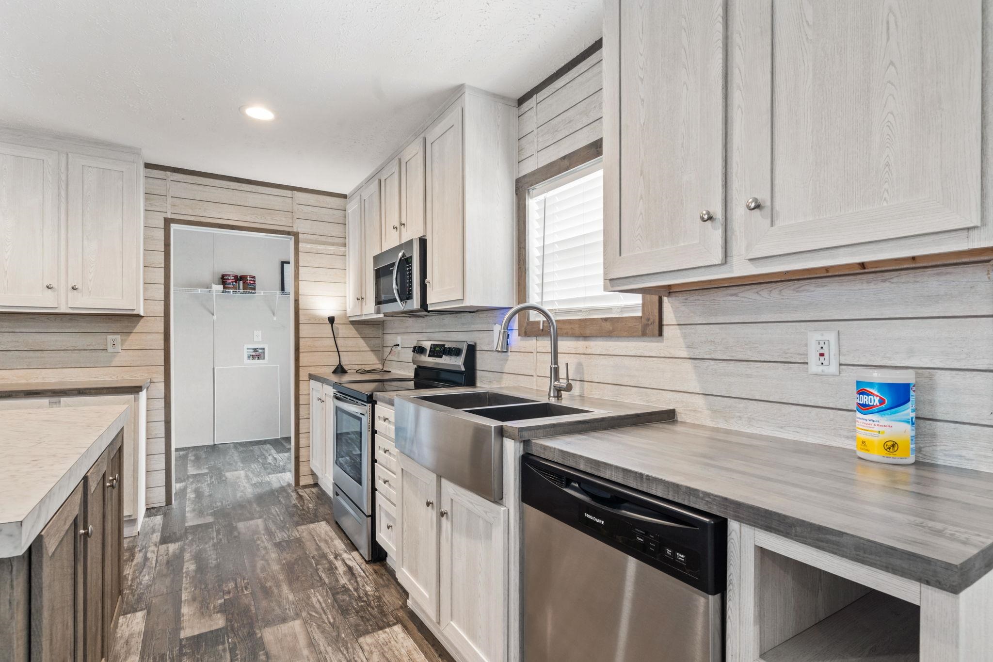 239 Air Stream Drive Myrtle Beach, SC 29577 - Photo 16 of 40