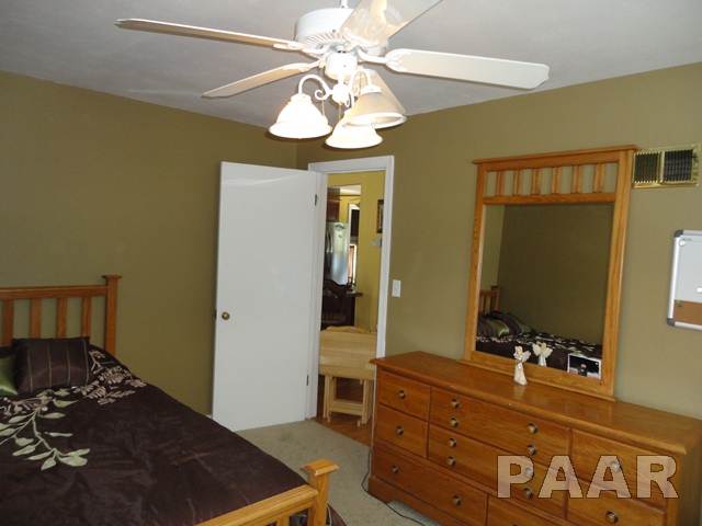 1110 West Ridge Road Peoria, IL 61614 - Photo 8 of 15 Gallery Image 8