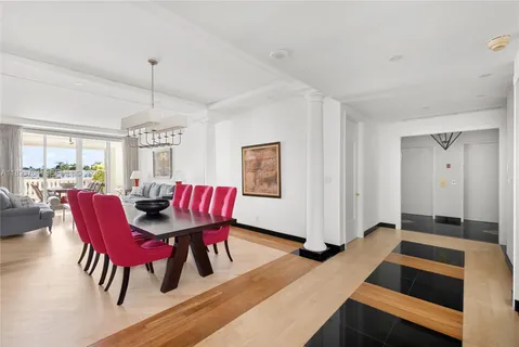 $1,775,000 | 20165 Northeast 39th Place, Unit 303 & 204, Aventura, FL 33180