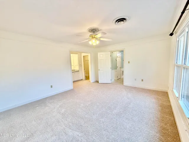 $285,000 | 100 Pearl Street, Crystal Springs, MS 39059