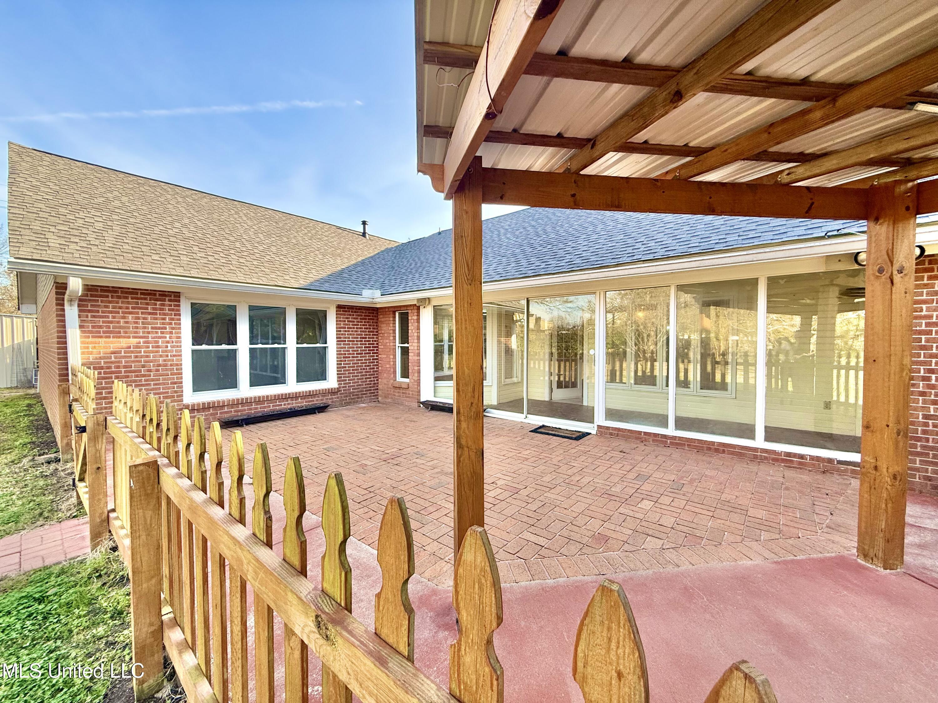 100 Pearl Street Crystal Springs, MS 39059 - Photo 38 of 56 IMG_8584